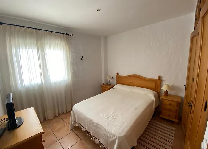 Campanillas * كونيل ذي لا فرونتيرا